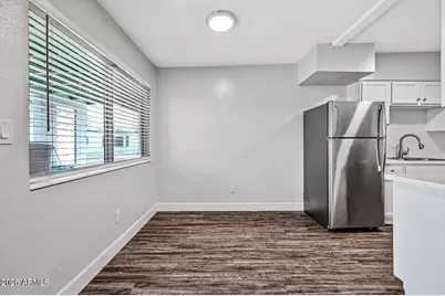 1518 W Colter Street #Apt 5, Phoenix, AZ 85015 - Photo 5