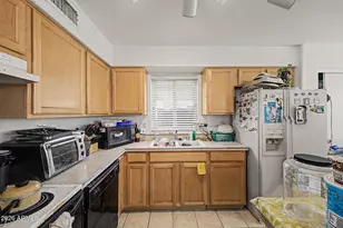 4616 E Windsong Dr, Phoenix, AZ 85048 - Photo 9