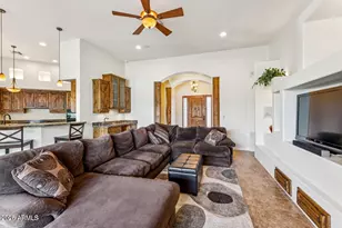 10426 Greenway St, Mesa, AZ 85207 - Photo 9