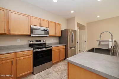 4026 W Kirkland Avenue, San Tan Valley, AZ 85144 - Photo 9