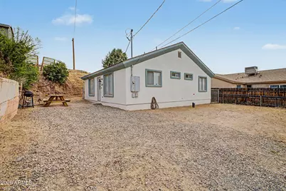 539 N Madison Street, Wickenburg, AZ 85390 - Photo 3