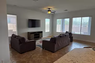 6423 W Silver Sage Ln, Phoenix, AZ 85083 - Photo 3