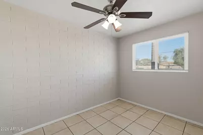 1852 E Mobile Lane, Phoenix, AZ 85040 - Photo 9