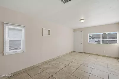 1852 E Mobile Lane, Phoenix, AZ 85040 - Photo 5