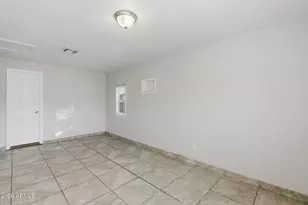 1852 E Mobile Ln, Phoenix, AZ 85040 - Photo 19