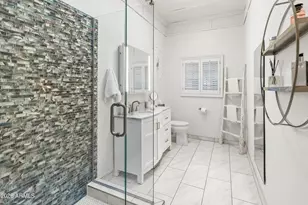 4540 N 44th St, Phoenix, AZ 85018 - Photo 17