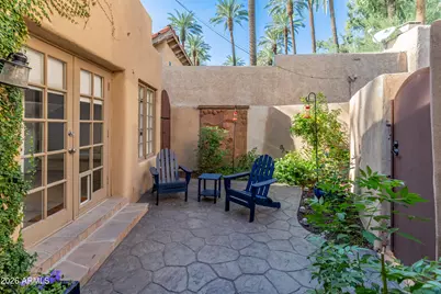 4540 N 44th Street #2, Phoenix, AZ 85018 - Photo 5