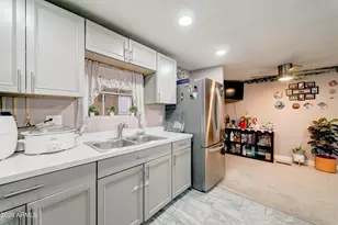 8705 E Coralbell Ave, Mesa, AZ 85208 - Photo 13