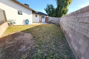 3416 N 37th St, Phoenix, AZ 85018 - Photo 13