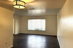 3431 W Acoma Dr, Phoenix, AZ 85053 - Photo 11