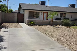3416 N 37th St, Phoenix, AZ 85018 - Photo 1