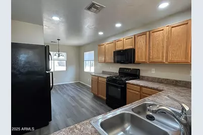 6049 W Wood Street, Phoenix, AZ 85043 - Photo 5