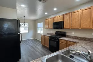 6049 W Wood St, Phoenix, AZ 85043 - Photo 5