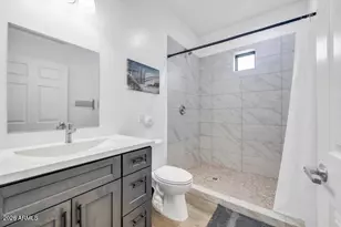 834 S Farmer Ave, Tempe, AZ 85281 - Photo 17