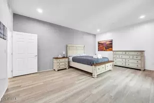 834 S Farmer Ave, Tempe, AZ 85281 - Photo 19