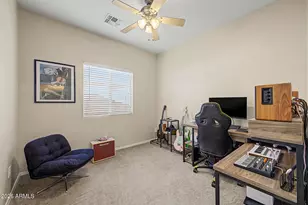 14675 W Mauna Loa Ln, Surprise, AZ 85379 - Photo 17