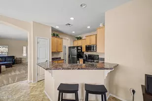 14675 W Mauna Loa Ln, Surprise, AZ 85379 - Photo 5