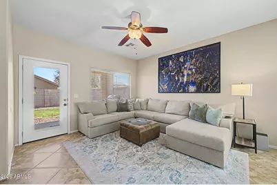 14675 W Mauna Loa Lane, Surprise, AZ 85379 - Photo 9