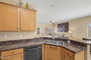 14675 W Mauna Loa Ln, Surprise, AZ 85379 - Photo 7