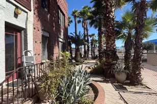 902 E Palm Ln, Phoenix, AZ 85006 - Photo 23