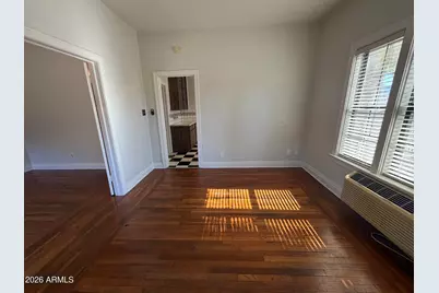 902 E Palm Lane #Apt 4, Phoenix, AZ 85006 - Photo 3