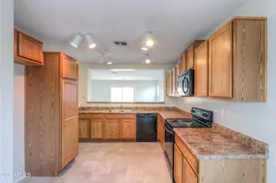 27976 N Gold Ln, San Tan Valley, AZ 85143 - Photo 11