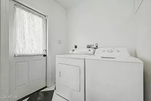 515 West Campbell Ave, Phoenix, AZ 85013 - Photo 21