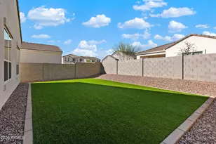 1734 E Questa Dr, Phoenix, AZ 85024 - Photo 17