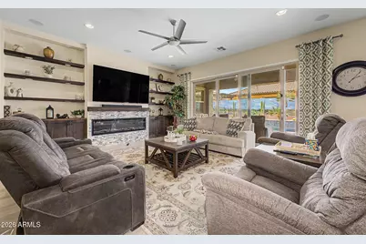 10236 W Bent Tree Drive S, Peoria, AZ 85383 - Photo 5