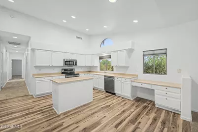 2160 S Boulder Court, Gilbert, AZ 85295 - Photo 15