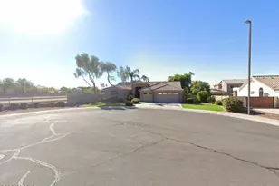 2160 S Boulder Ct, Gilbert, AZ 85295 - Photo 1