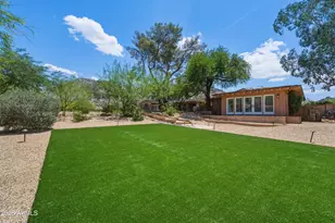 5136 E Roadrunner Rd, Paradise Valley, AZ 85253 - Photo 17