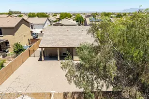 1911 W Half Moon Cir, San Tan Valley, AZ 85144 - Photo 37