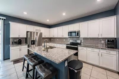 17329 W Via De Luna Drive, Surprise, AZ 85387 - Photo 9