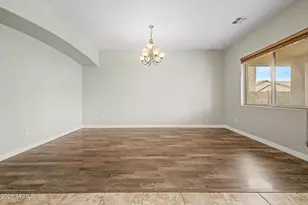 910 W Saguaro Ln, San Tan Valley, AZ 85143 - Photo 9