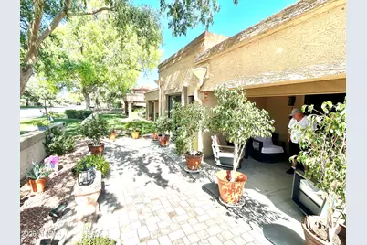 9504 W McRae Way, Peoria, AZ 85382 - Photo 17