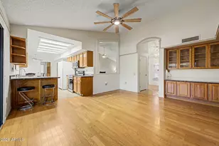 20834 N Gable Hill Dr, Sun City West, AZ 85375 - Photo 9