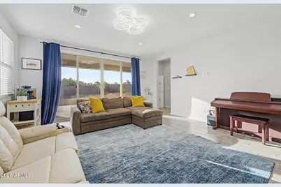 27940 N 178th Lane, Surprise, AZ 85387 - Photo 11