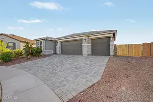 27940 N 178th Ln, Surprise, AZ 85387 - Photo 7