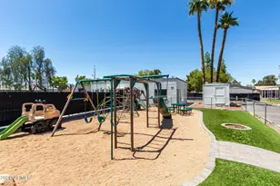 8595 N 71st Ave, Glendale, AZ 85301 - Photo 29