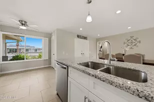 11015 W Pleasant Valley Rd, Sun City, AZ 85351 - Photo 17