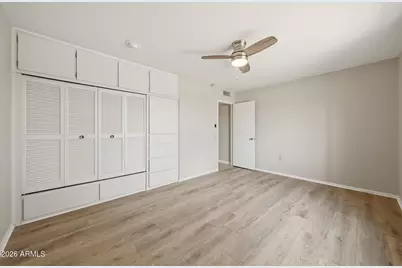 11015 W Pleasant Valley Road, Sun City, AZ 85351 - Photo 29