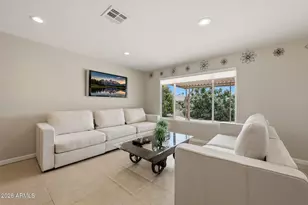 11015 W Pleasant Valley Rd, Sun City, AZ 85351 - Photo 7