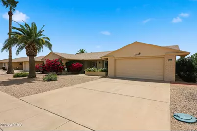 11015 W Pleasant Valley Road, Sun City, AZ 85351 - Photo 3