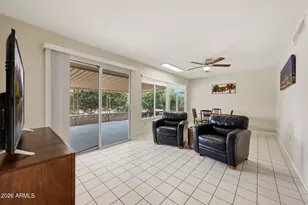 11015 W Pleasant Valley Rd, Sun City, AZ 85351 - Photo 19