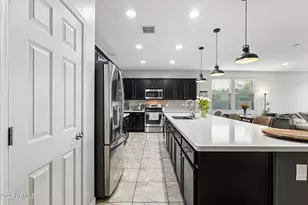 10155 W Los Gatos Dr, Peoria, AZ 85383 - Photo 11
