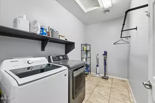 10155 W Los Gatos Dr, Peoria, AZ 85383 - Photo 15