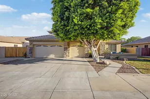 8039 W Foothill Dr, Peoria, AZ 85383 - Photo 5