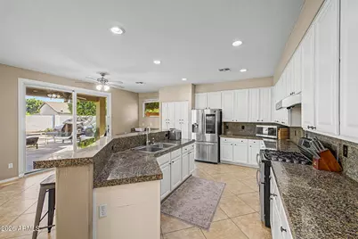8039 W Foothill Drive, Peoria, AZ 85383 - Photo 19