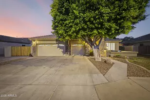 8039 W Foothill Dr, Peoria, AZ 85383 - Photo 1